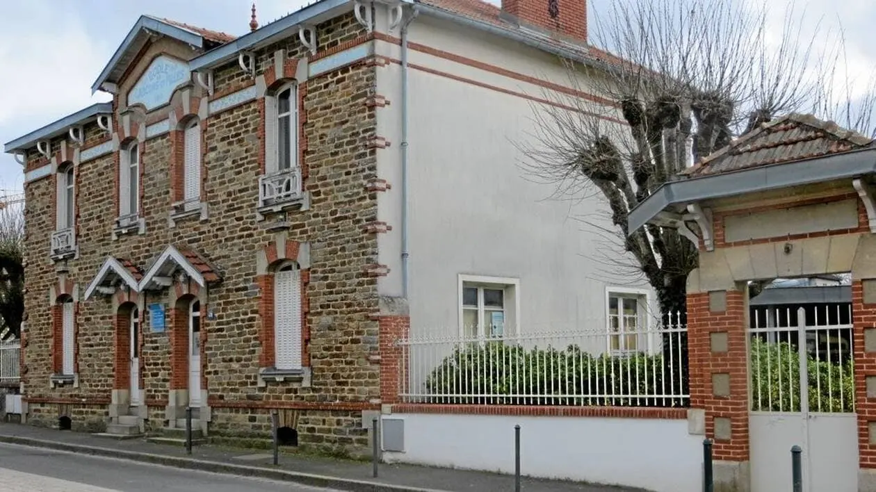 Revue CQ44